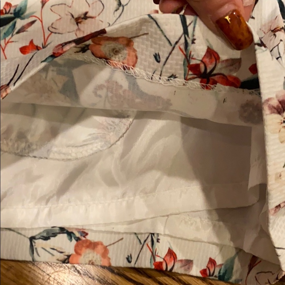Pattern shorts - Picture 3 of 8